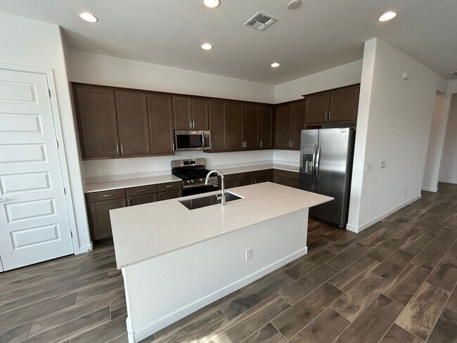 Building Photo - 25509 N 149th Ave