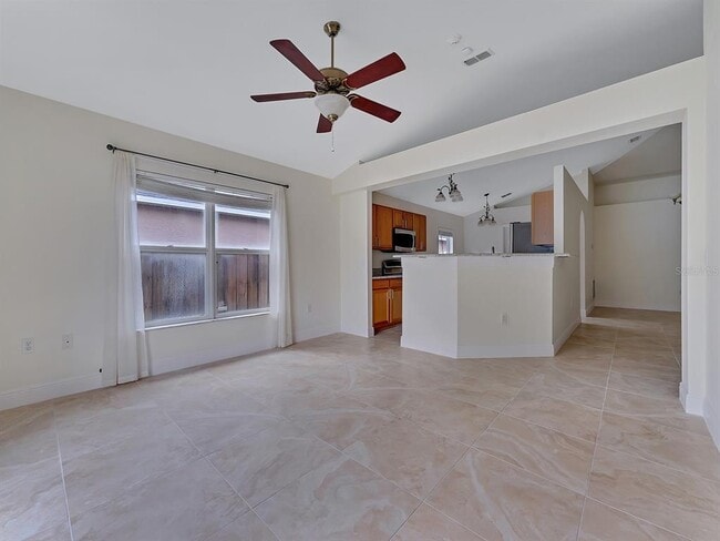 Building Photo - 2111 Corner Point Ct