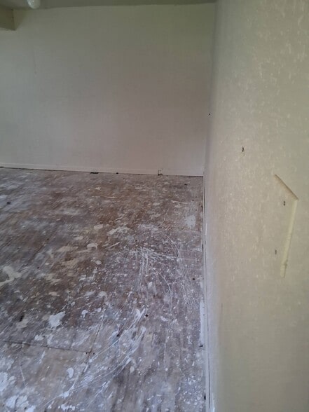 Building Photo - 3645 McCasland Ave