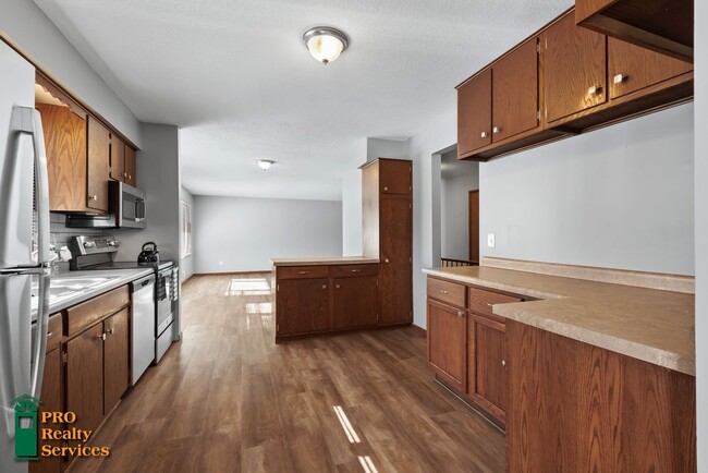 Building Photo - 3 Bedroom Home in Lake Elmo