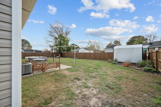 Building Photo - Charming Ranch-Style Home in a Quiet Norfo...