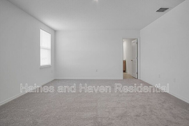 Building Photo - 4429 River Beacon Blvd