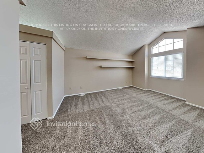 Building Photo - 4890 N Foxtail Dr