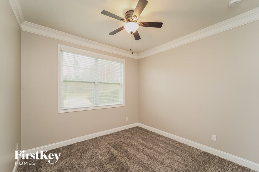 Building Photo - 124 Ridgemont Ln