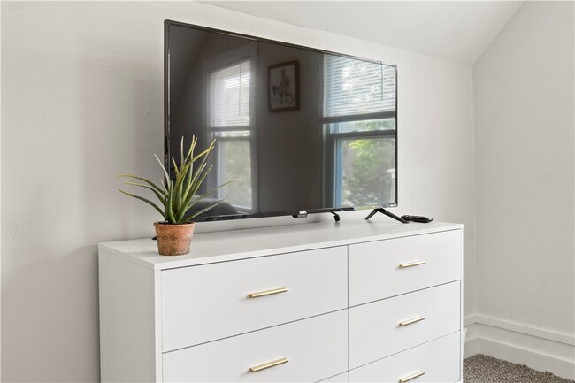 Building Photo - 95 Beaufort St