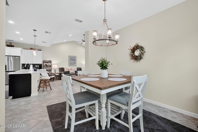 Building Photo - 272 Pop Top Ln