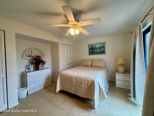 Building Photo - 3274 Sand Ct