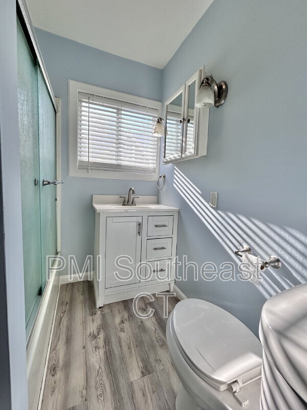 Building Photo - 26 Kinney Ave