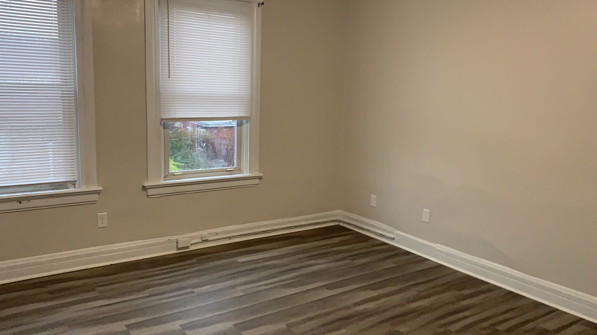 Building Photo - 275 McCormick Plz