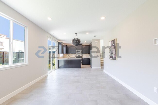 Building Photo - 5824 Highport Dr