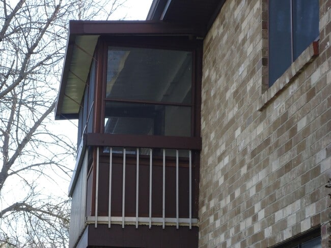 Building Photo - 142 Cross Slope Ct