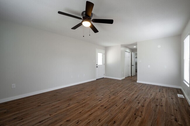 Building Photo - 8229 Patterson Rd