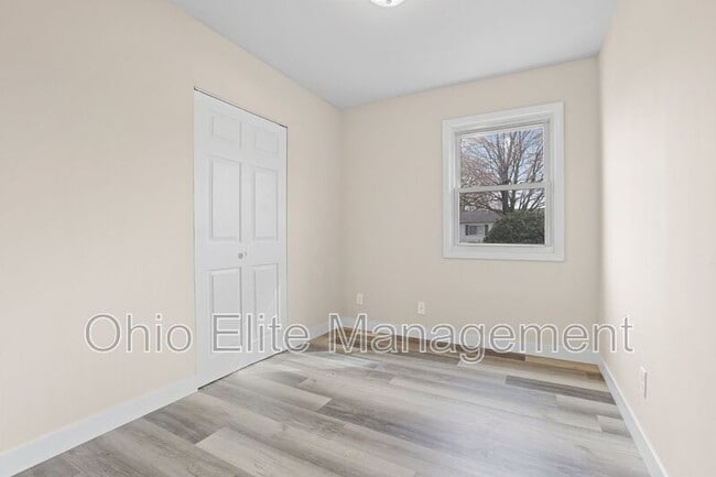 Building Photo - 5322 Newport Rd