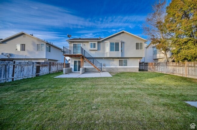 Building Photo - 172 Bridgepark Cir