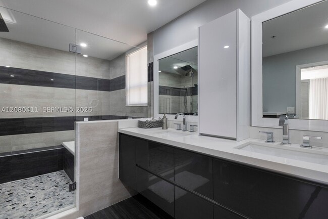 Building Photo - 8390 SW 72nd Ct