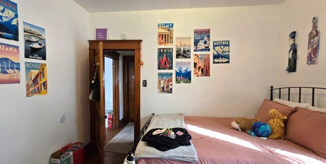 Building Photo - Charming, Spacious Rental in Old Town Fort Collins | Avail. 08/01/2026