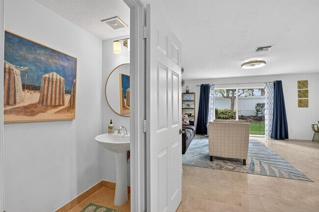 Building Photo - 22120 Majestic Woods Way