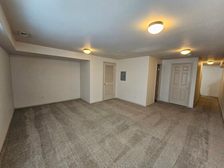 Building Photo - 5638 Appalachian Vw