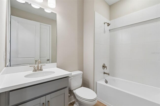 Building Photo - 2181 Longliner Lp