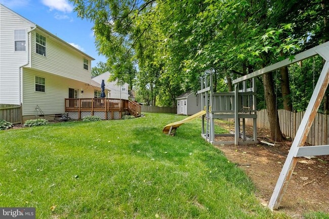 Building Photo - 2355 Albany Way
