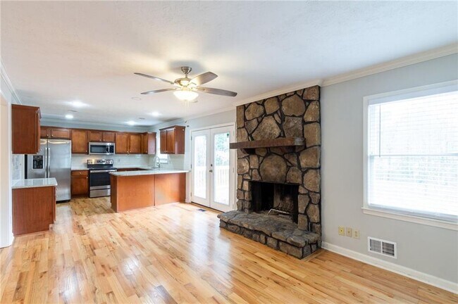 Building Photo - 3226 Hickory Bluff Dr