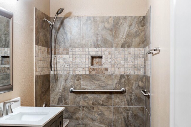 Building Photo - 24830 Mason Trail Dr