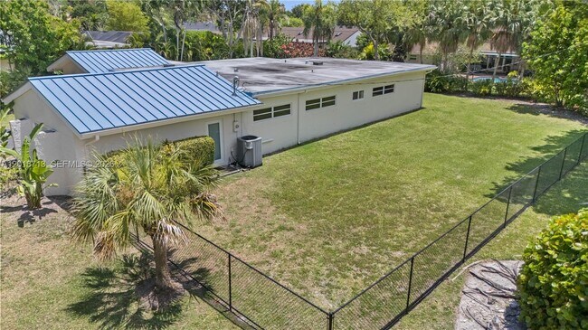 Building Photo - 8380 SW 186th St