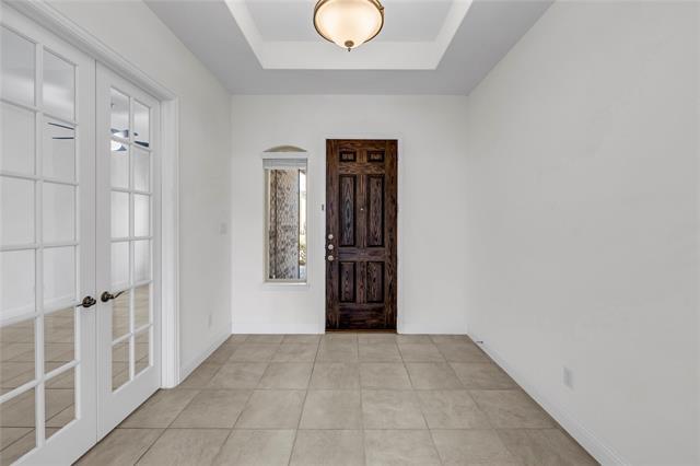 Building Photo - 1233 Carinna Dr