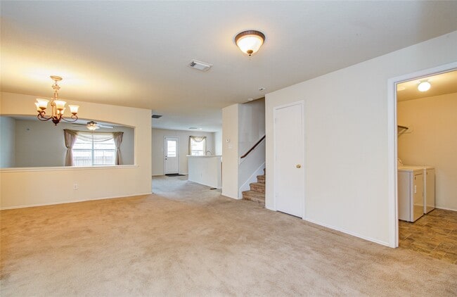 Building Photo - 8219 Tartan Ct