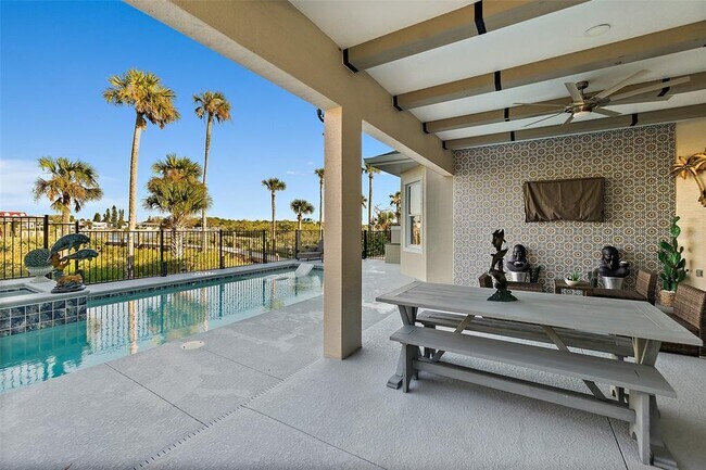 Building Photo - 54 N Riverwalk Dr