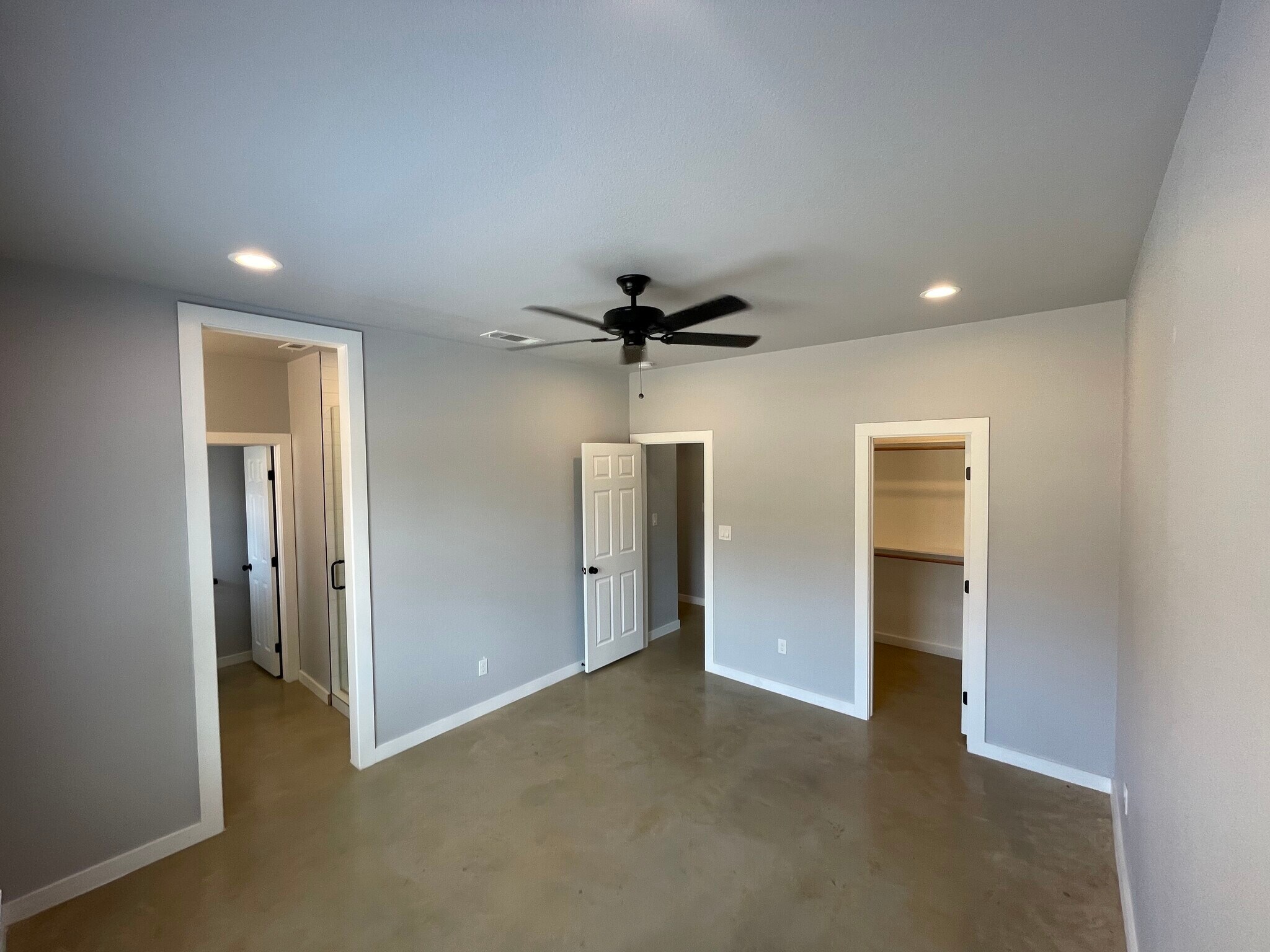 Building Photo - 1219 Mesquite St