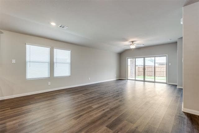 Building Photo - 1113 Mahogany Dr