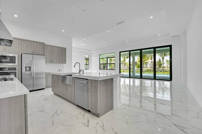 Building Photo - 9533 St Germain Dr