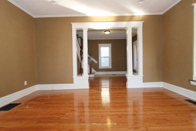 Building Photo - 1054 Sibley St NW