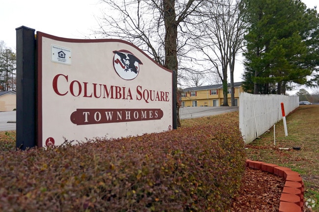 Building Photo - Columbia Square
