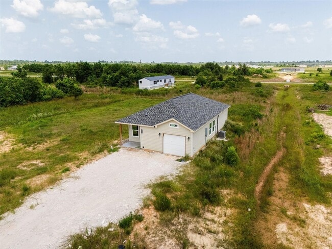 Primary Photo - 5053-5835 Drive