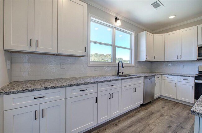 Building Photo - 309 Arbor Cir