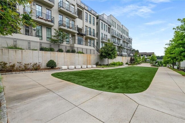 Building Photo - 1272 Longreen Ter NW