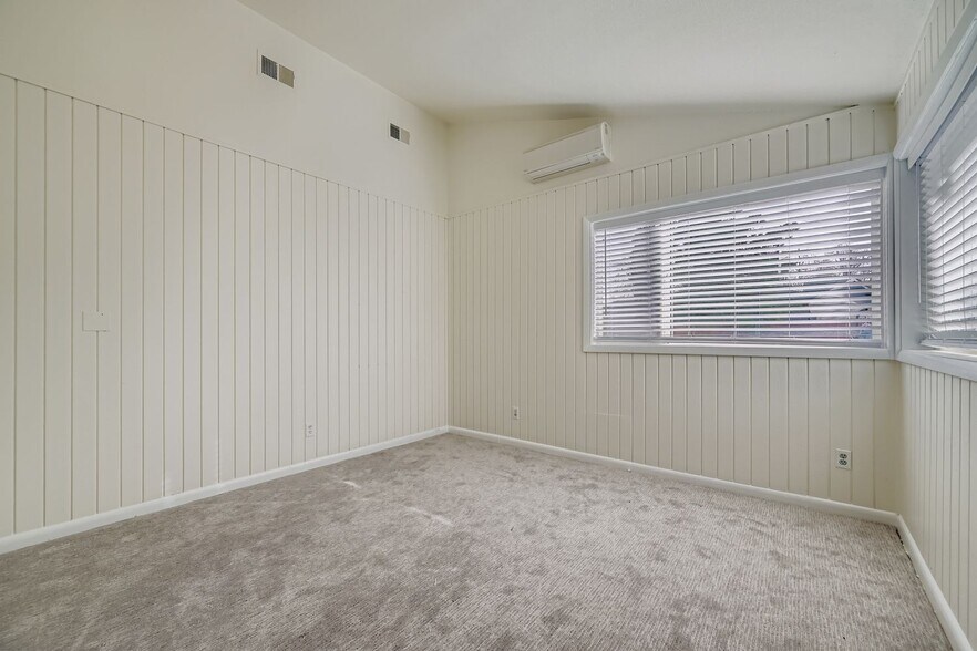 Building Photo - 3682 Chase Ct