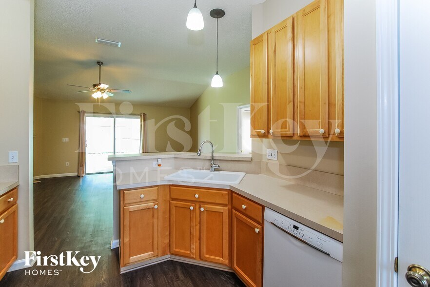 Building Photo - 4013 Whitebark Plantation Dr