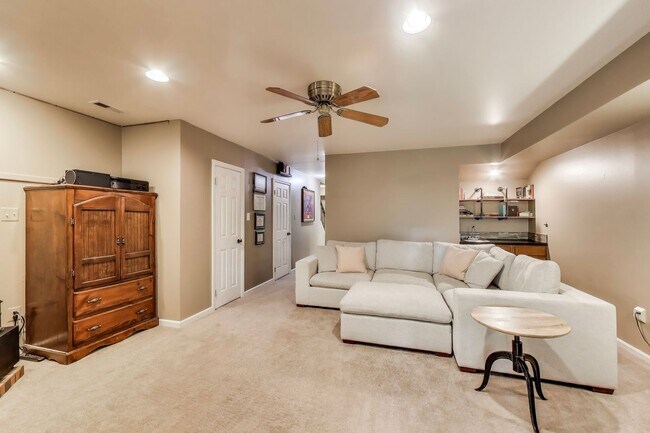 Building Photo - COMINGS SOON - Beautifully Updated Winchester-Built Townhome Backing to Serene Parkland.
