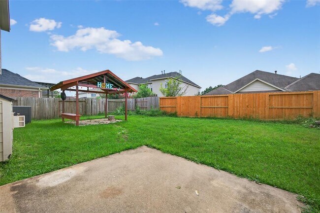 Building Photo - 15411 Redbud Dale Ct