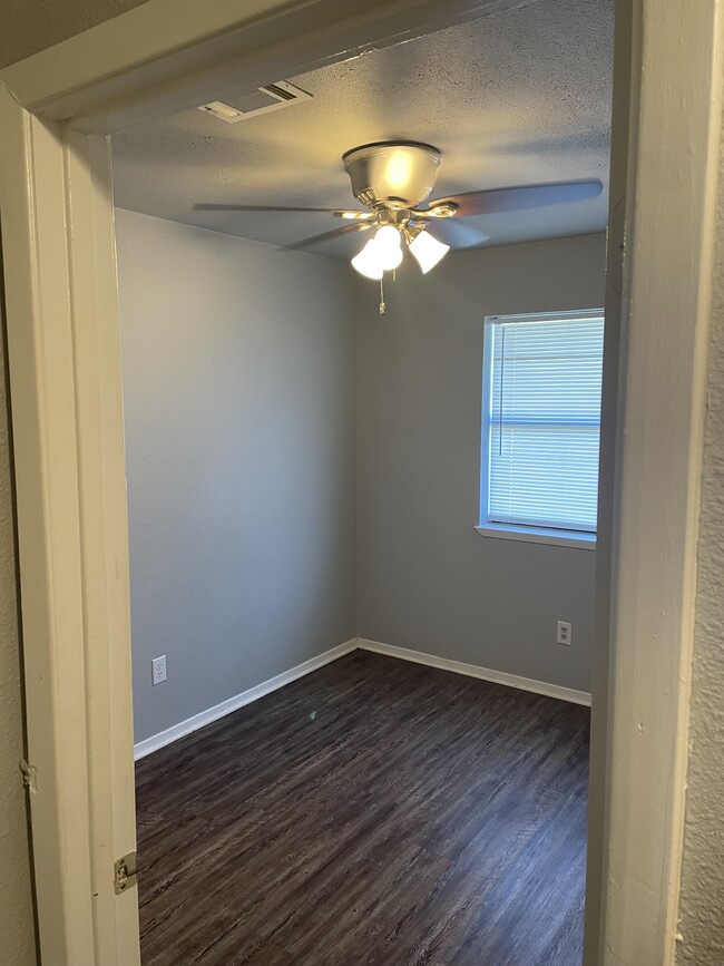 Building Photo - 3601 Pearl St