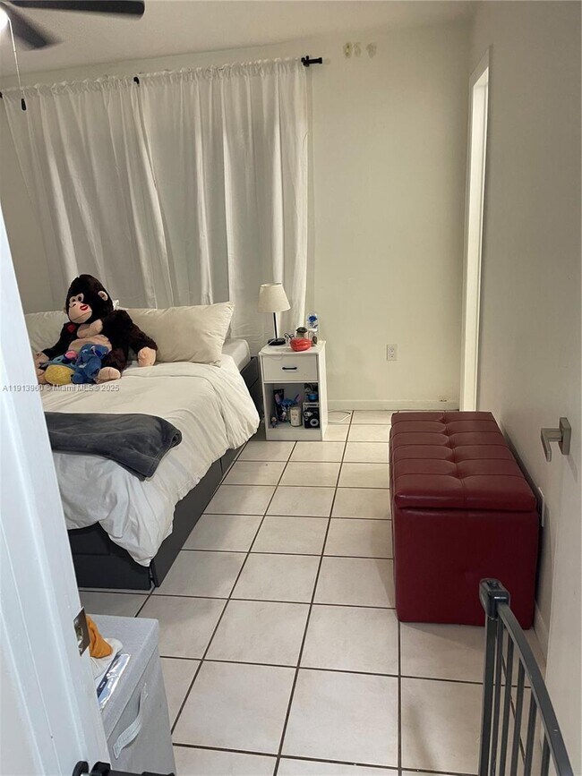 Building Photo - 20520 SW 92nd Pl