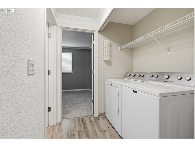 Building Photo - 510 SE 157th Ave