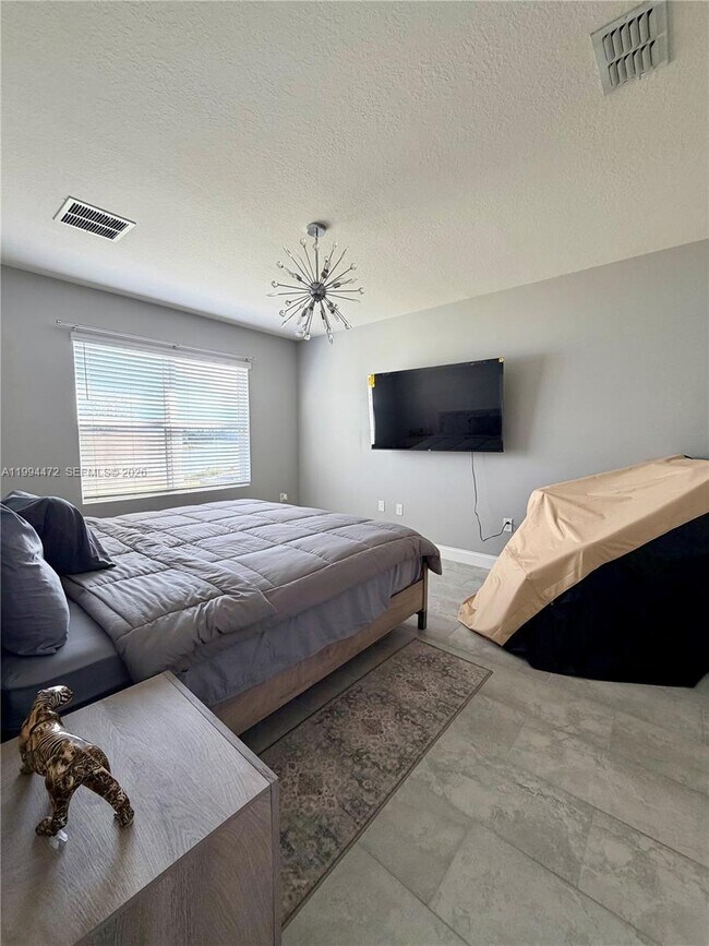 Building Photo - 8649 Cobblestone Dr