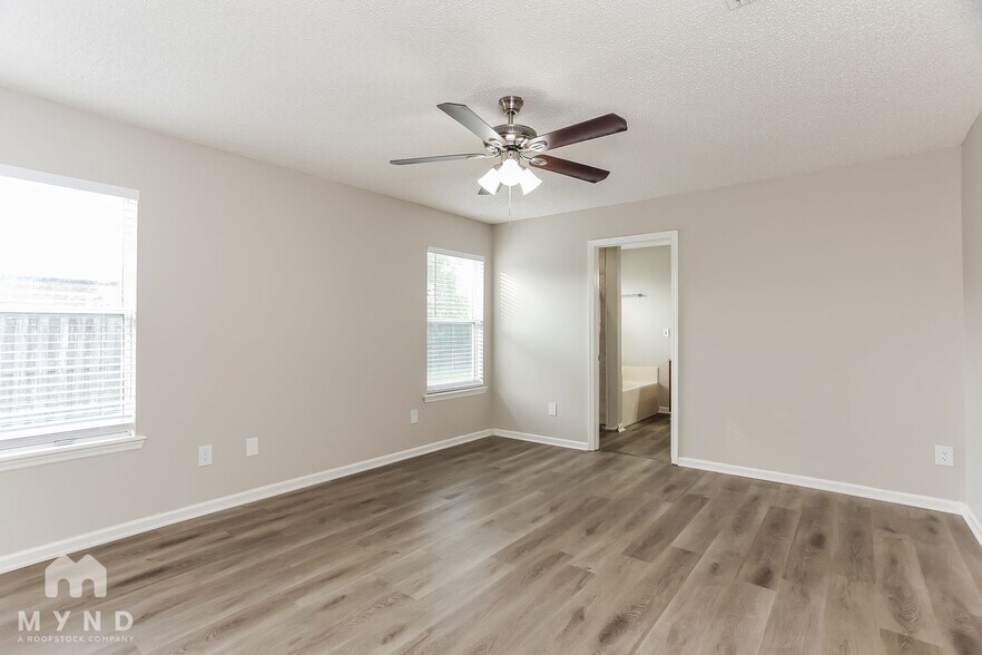 Building Photo - 2511 Mallory Hills Rd