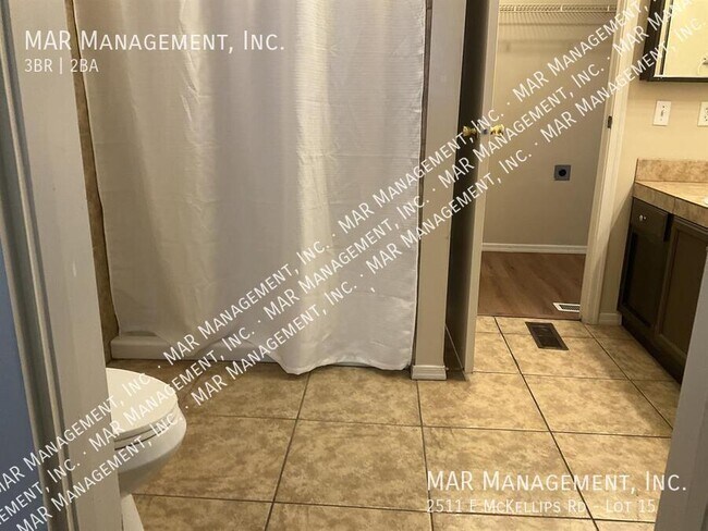 Building Photo - 2511 E McKellips Rd