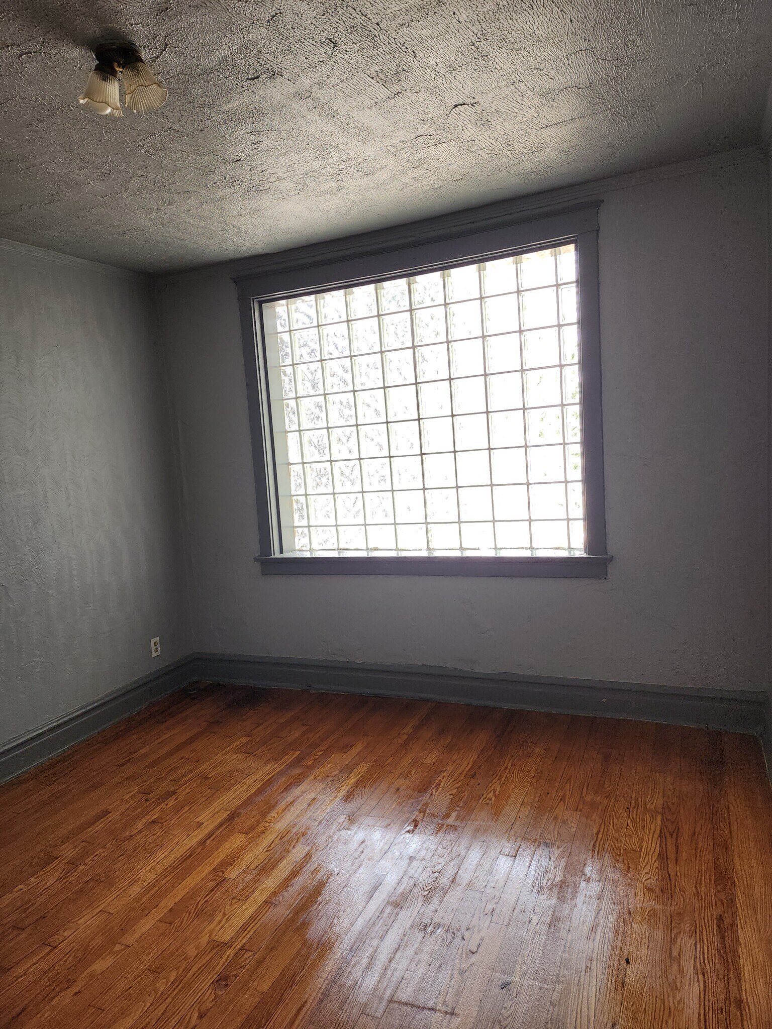 Building Photo - 4403 Richard Pl