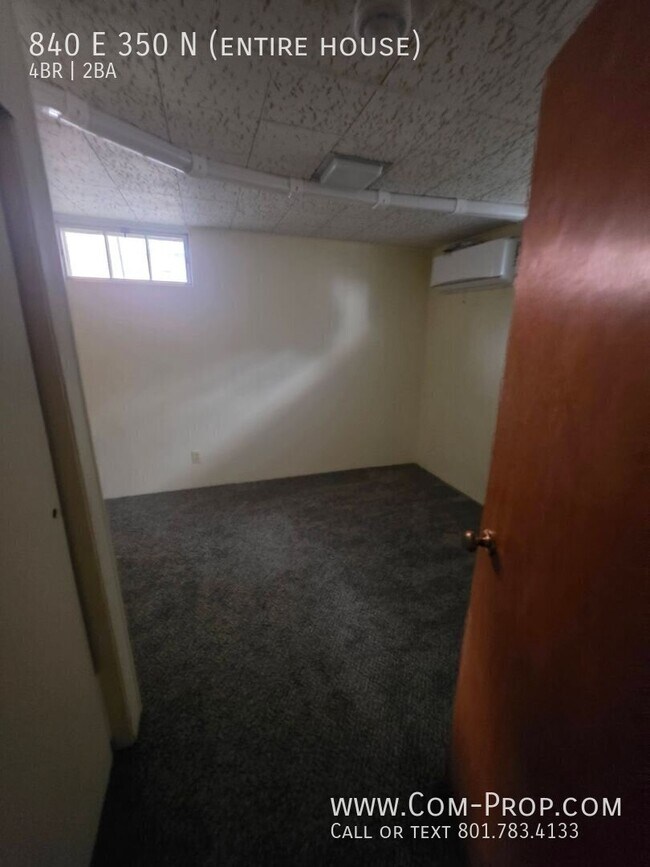 Building Photo - 840 E 350 N